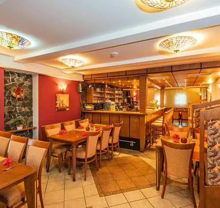 Gasthof A Restaurace U Mydlaru Mnichovo Hradiště