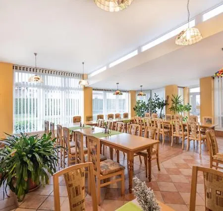 A Restaurace U Mydlaru Gasthof 3*