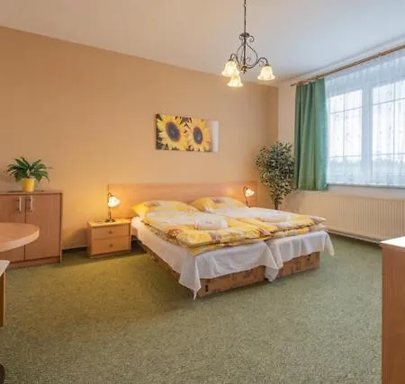 A Restaurace U Mydlaru Gasthof 3*